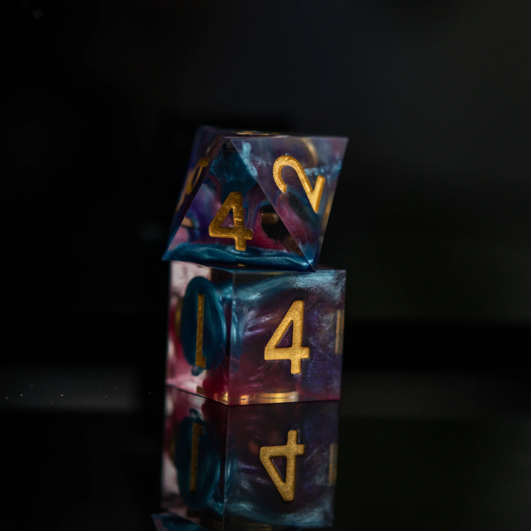 Plasma Gold Sharp-Edged Resin Dice Set - Image 4